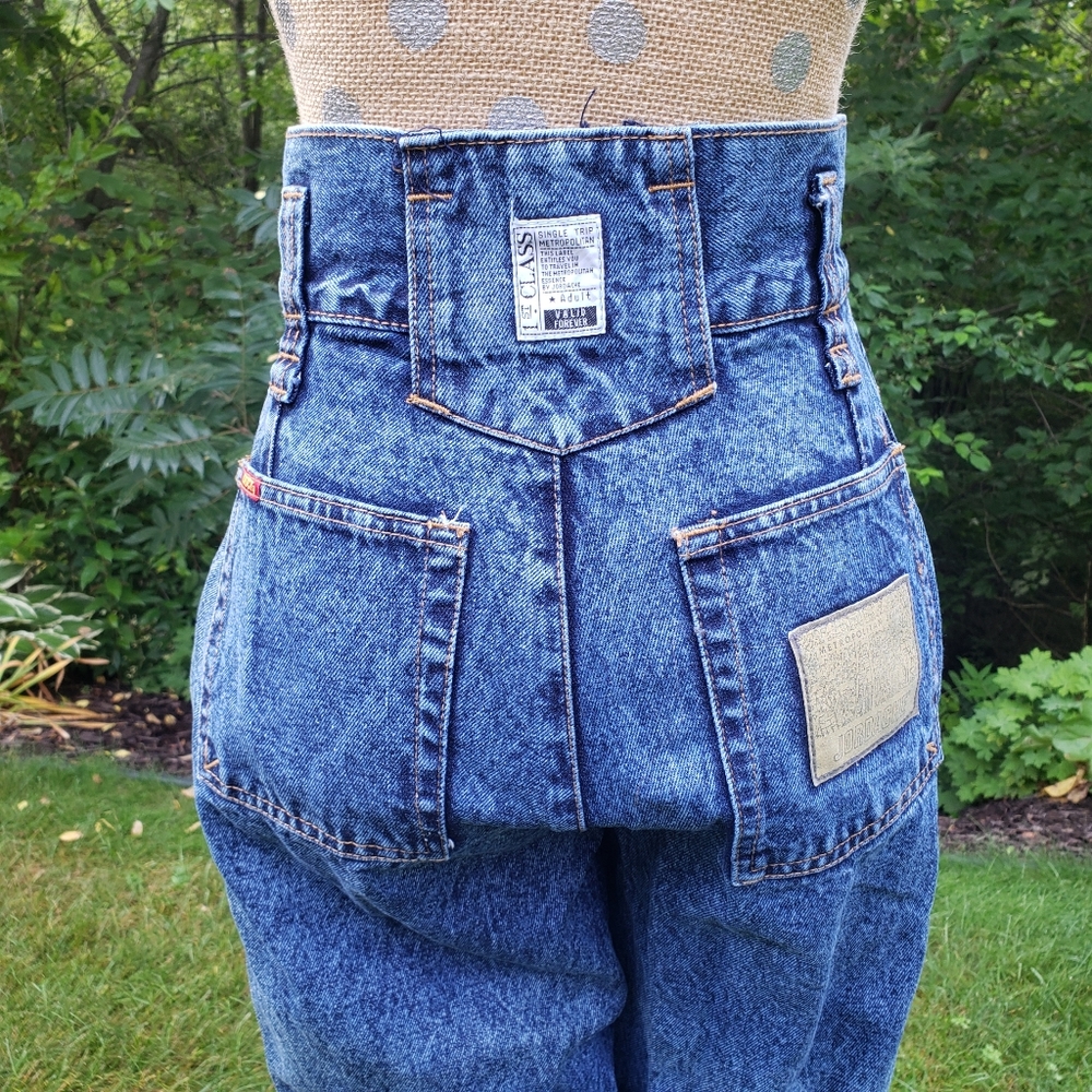 Vintage Jordache 24" waist high rise pleated jeans Barrel Leg - Picture 2 of 16